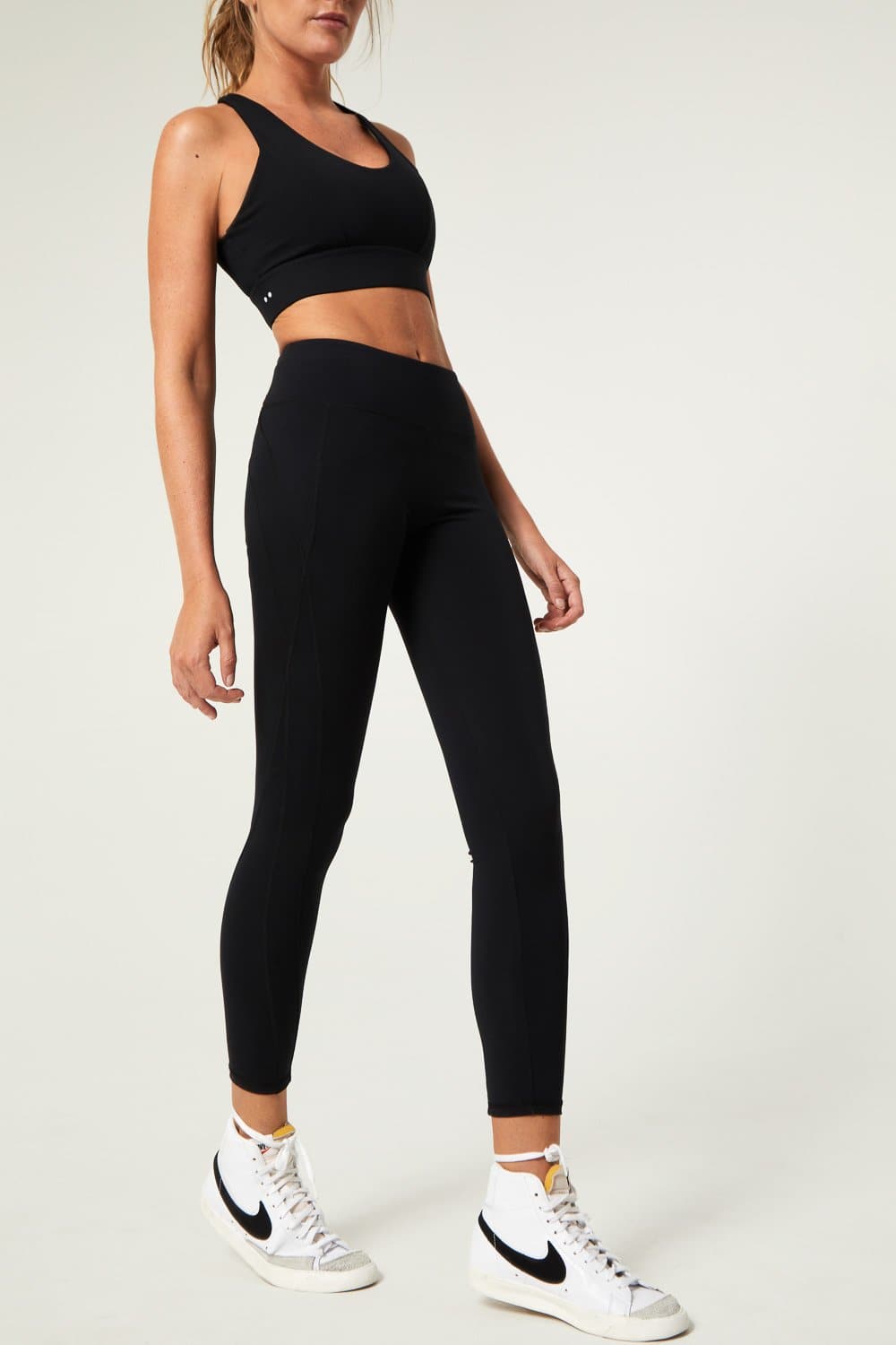 NOIL LEGGING